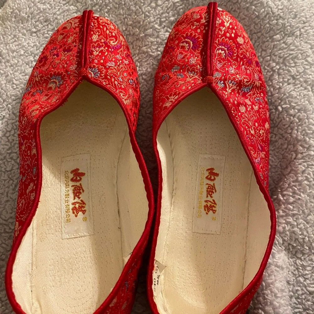 Chinese embroidered silk shoes 8 size - Picture 5 of 12